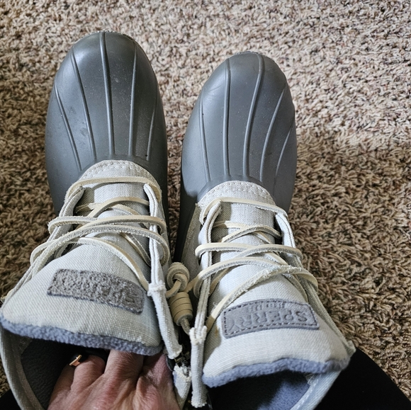 Sperry Boots - Picture 4 of 7